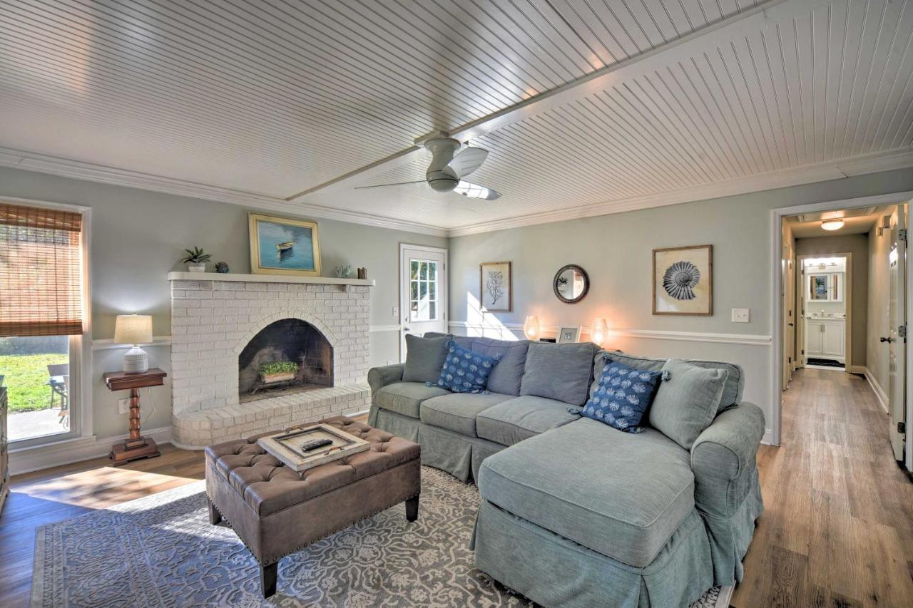 Charming House With Patio, 3 Half Mi To Beach! Charleston Exteriör bild